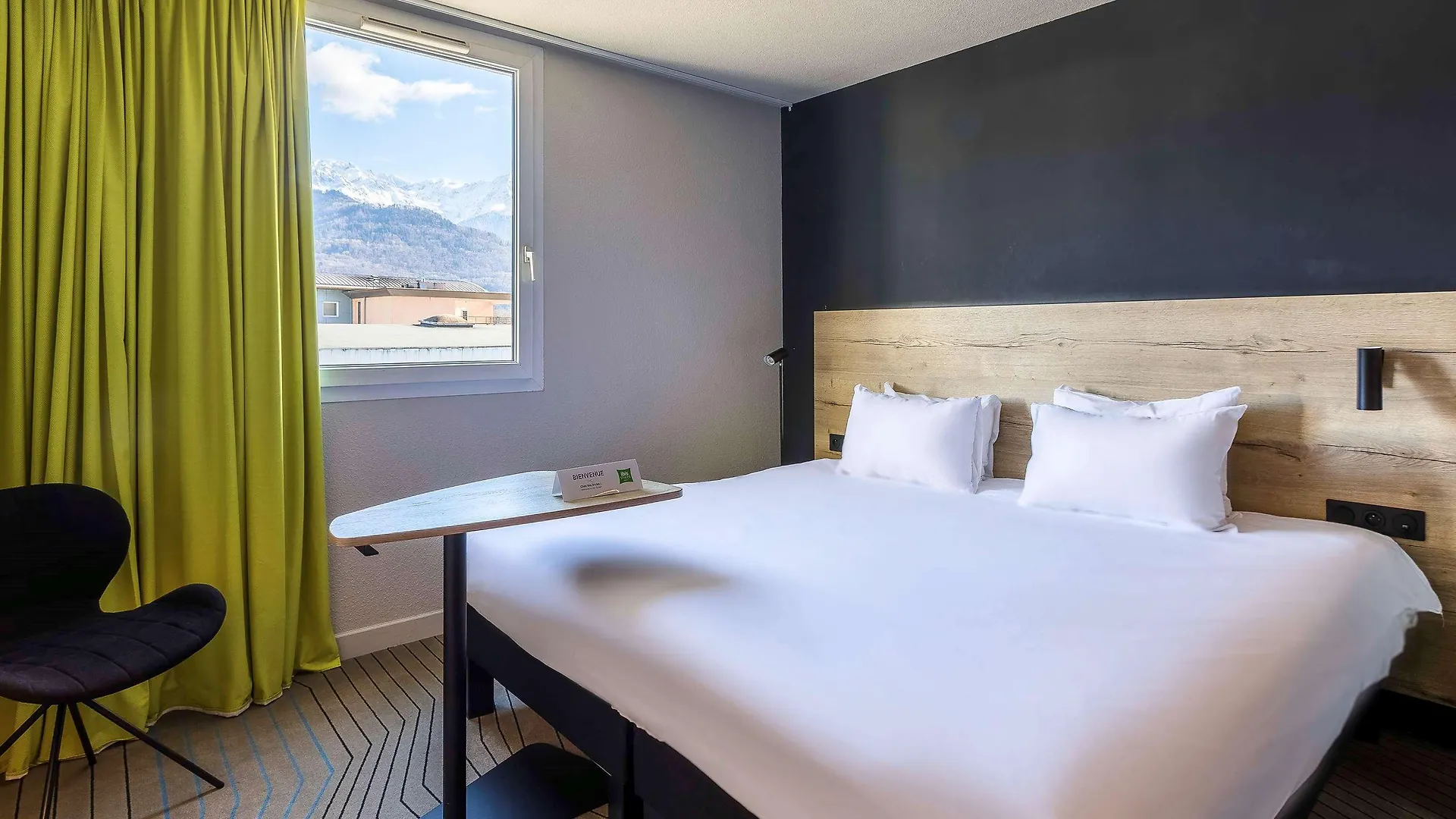 Ibis Styles Crolles Grenoble A41 Hotel
